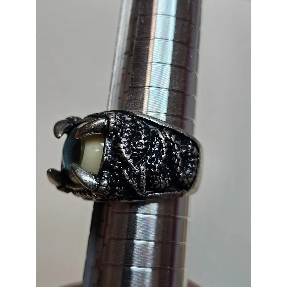 Dragon Eyeball Blue Sz 8.5. Snake image inside. Satin. Costume jewelry.‎ Harley.